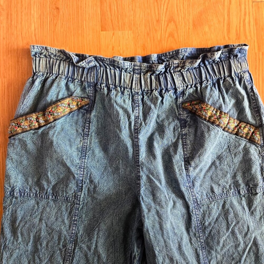 Vintage‎ 90s Elastic Waist Tapered Jeans Tribal Trim